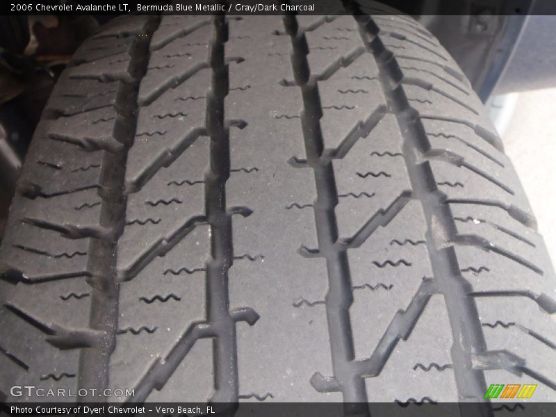 Bermuda Blue Metallic / Gray/Dark Charcoal 2006 Chevrolet Avalanche LT