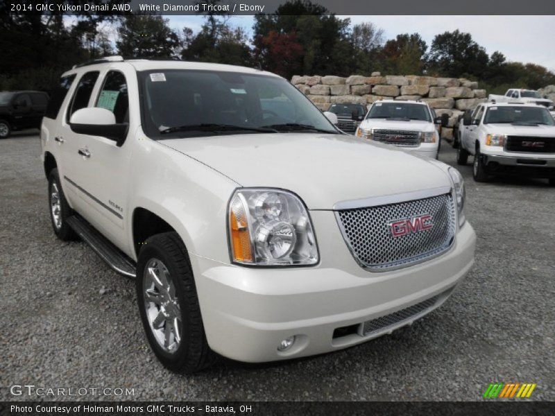 White Diamond Tricoat / Ebony 2014 GMC Yukon Denali AWD