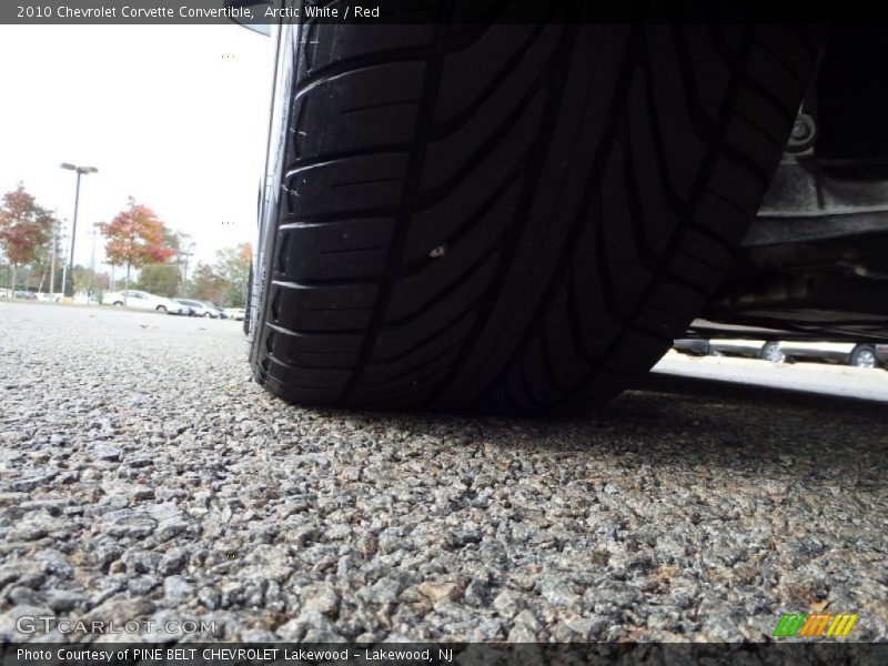 Arctic White / Red 2010 Chevrolet Corvette Convertible