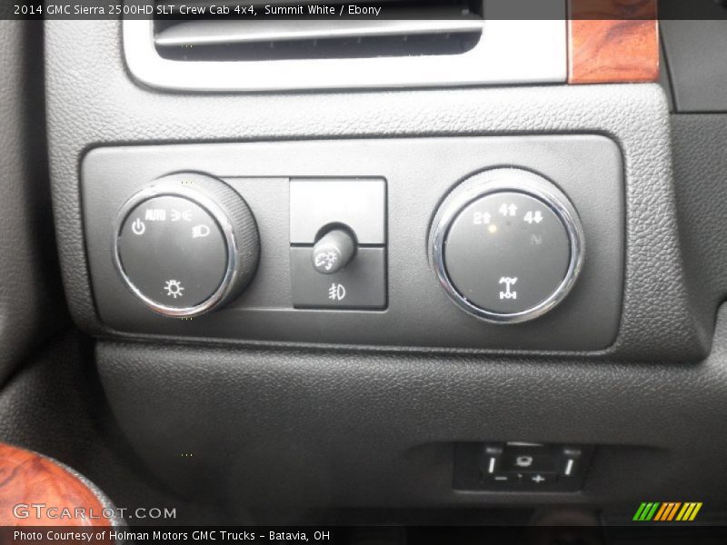 Summit White / Ebony 2014 GMC Sierra 2500HD SLT Crew Cab 4x4