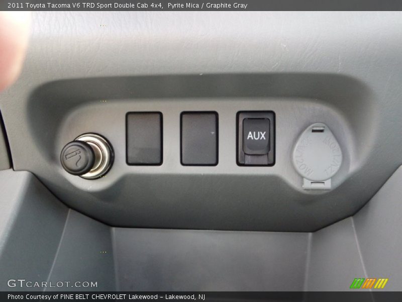 Pyrite Mica / Graphite Gray 2011 Toyota Tacoma V6 TRD Sport Double Cab 4x4