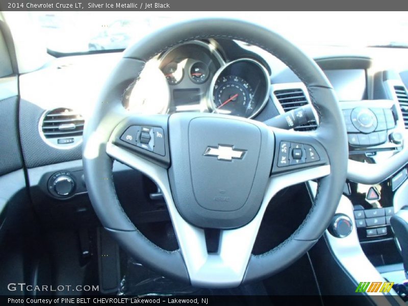 Silver Ice Metallic / Jet Black 2014 Chevrolet Cruze LT