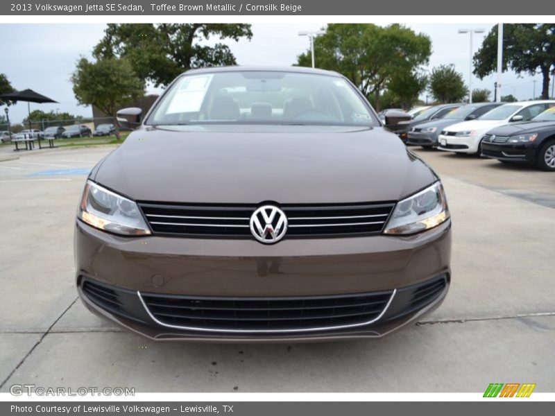 Toffee Brown Metallic / Cornsilk Beige 2013 Volkswagen Jetta SE Sedan