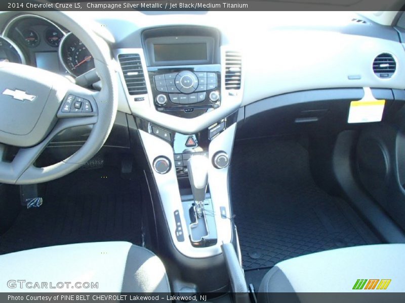 Champagne Silver Metallic / Jet Black/Medium Titanium 2014 Chevrolet Cruze LS