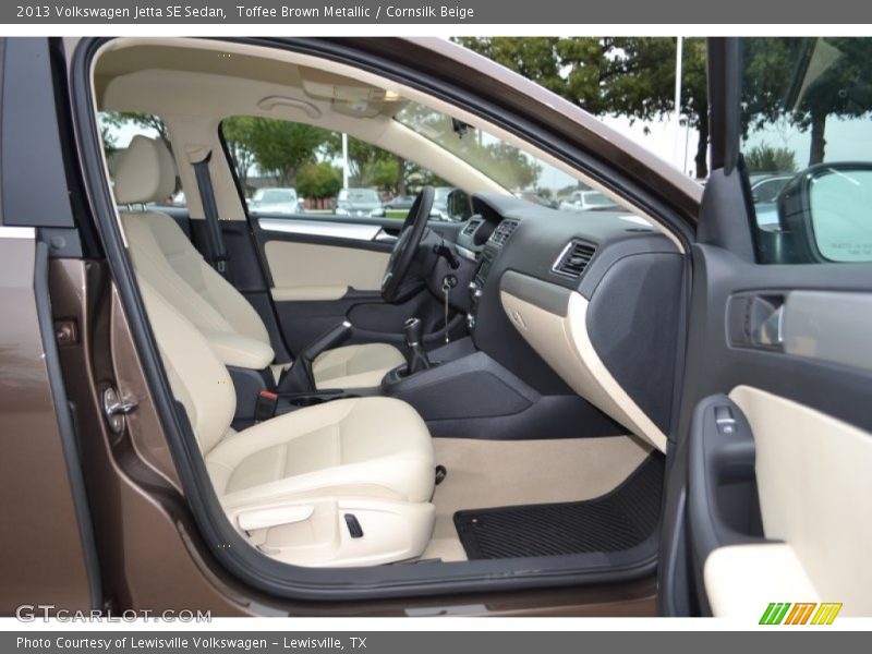 Toffee Brown Metallic / Cornsilk Beige 2013 Volkswagen Jetta SE Sedan