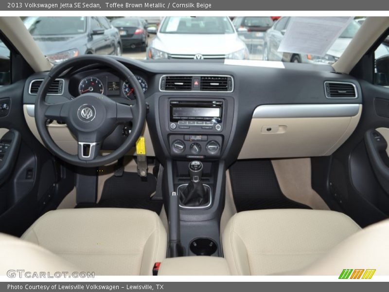 Toffee Brown Metallic / Cornsilk Beige 2013 Volkswagen Jetta SE Sedan