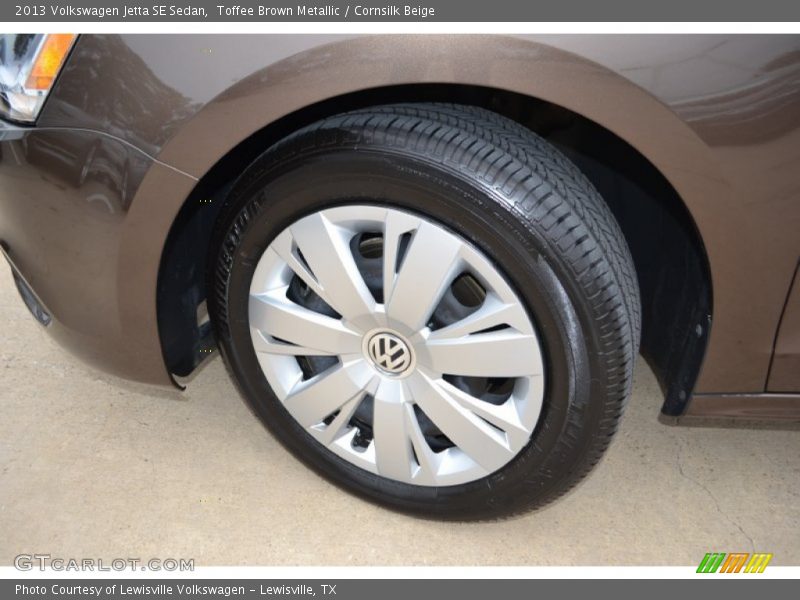 Toffee Brown Metallic / Cornsilk Beige 2013 Volkswagen Jetta SE Sedan