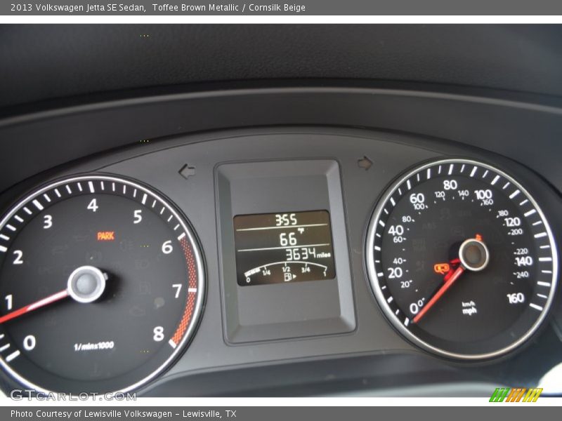 Toffee Brown Metallic / Cornsilk Beige 2013 Volkswagen Jetta SE Sedan
