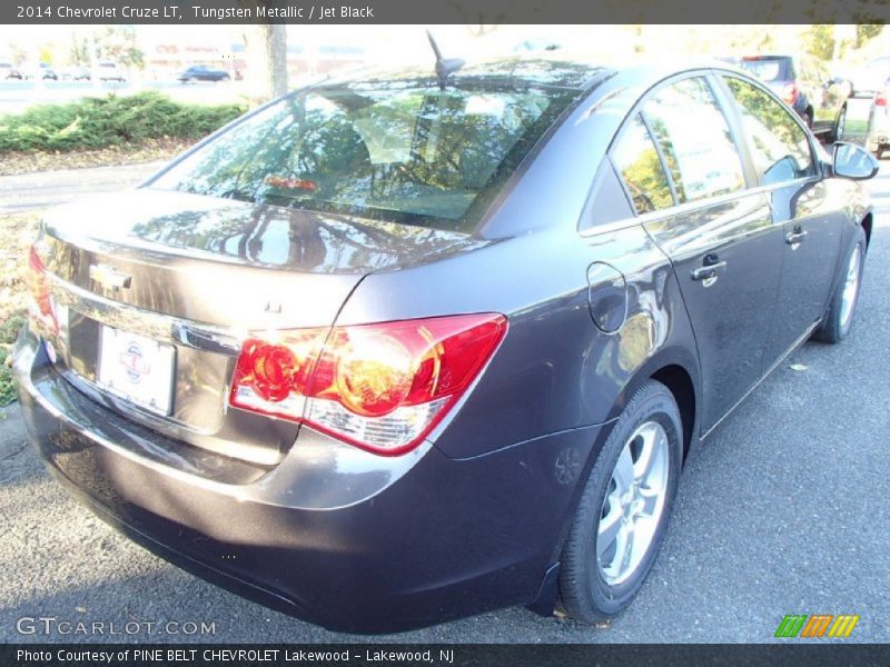 Tungsten Metallic / Jet Black 2014 Chevrolet Cruze LT