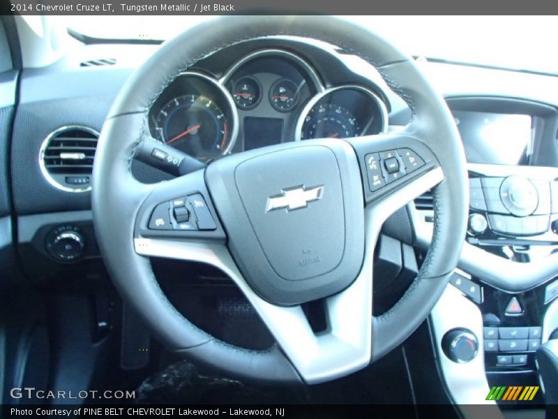 Tungsten Metallic / Jet Black 2014 Chevrolet Cruze LT