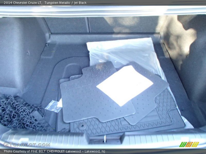Tungsten Metallic / Jet Black 2014 Chevrolet Cruze LT