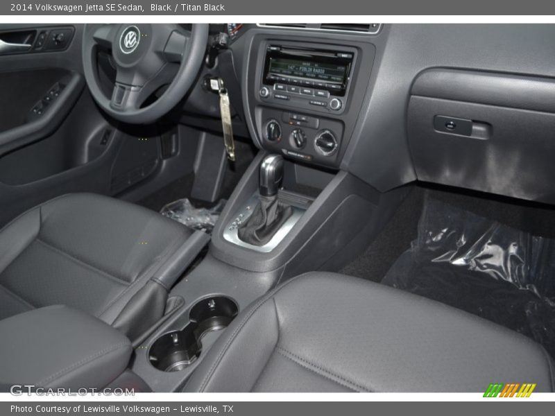 Black / Titan Black 2014 Volkswagen Jetta SE Sedan