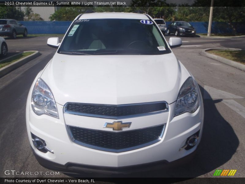 Summit White / Light Titanium/Jet Black 2013 Chevrolet Equinox LT