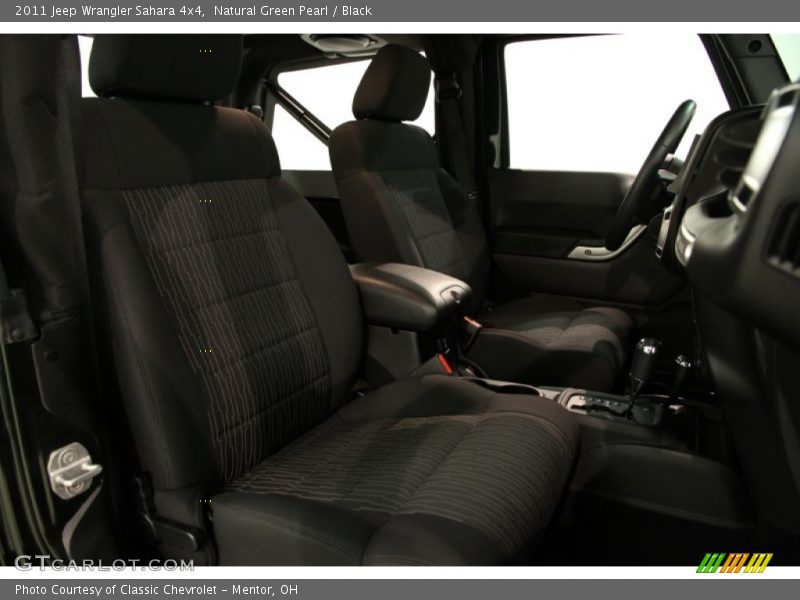 Natural Green Pearl / Black 2011 Jeep Wrangler Sahara 4x4