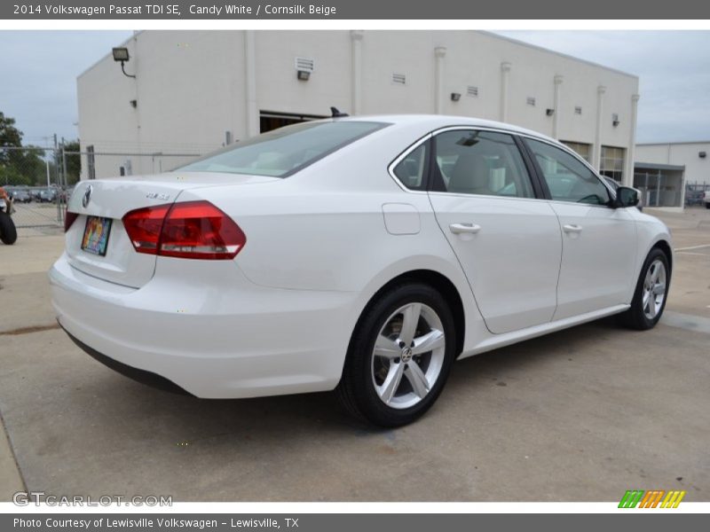 Candy White / Cornsilk Beige 2014 Volkswagen Passat TDI SE