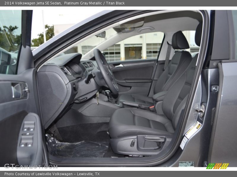 Platinum Gray Metallic / Titan Black 2014 Volkswagen Jetta SE Sedan