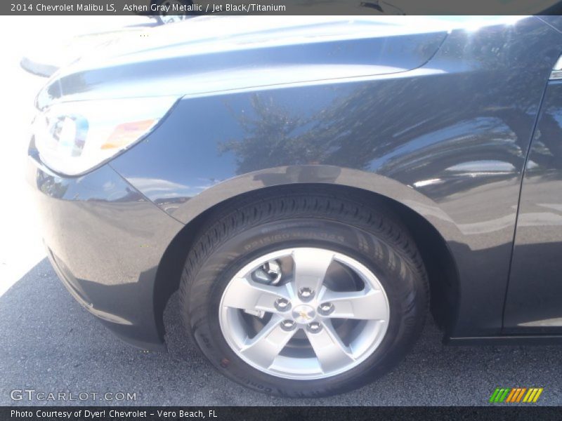 Ashen Gray Metallic / Jet Black/Titanium 2014 Chevrolet Malibu LS