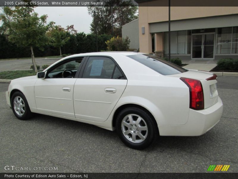 White Diamond / Light Neutral 2005 Cadillac CTS Sedan