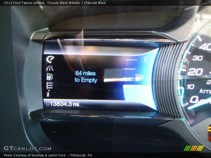 Tuxedo Black Metallic / Charcoal Black 2013 Ford Taurus Limited