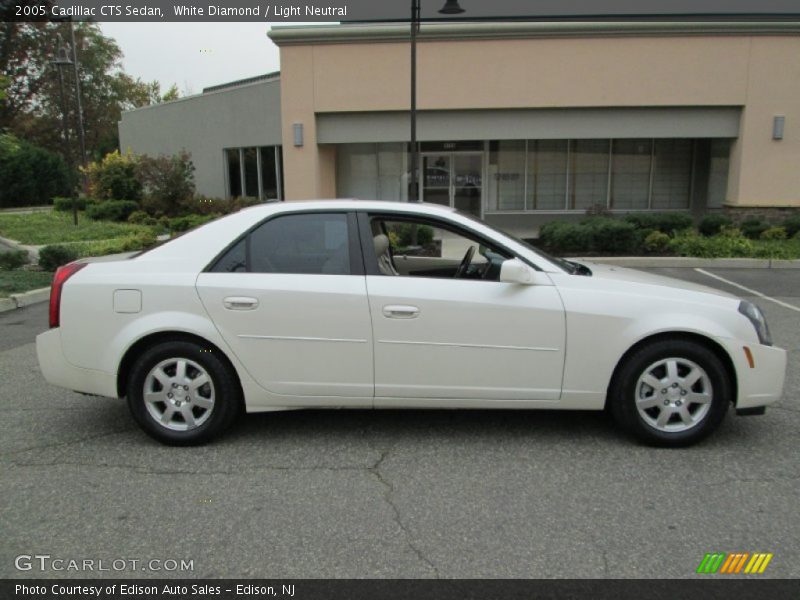 White Diamond / Light Neutral 2005 Cadillac CTS Sedan