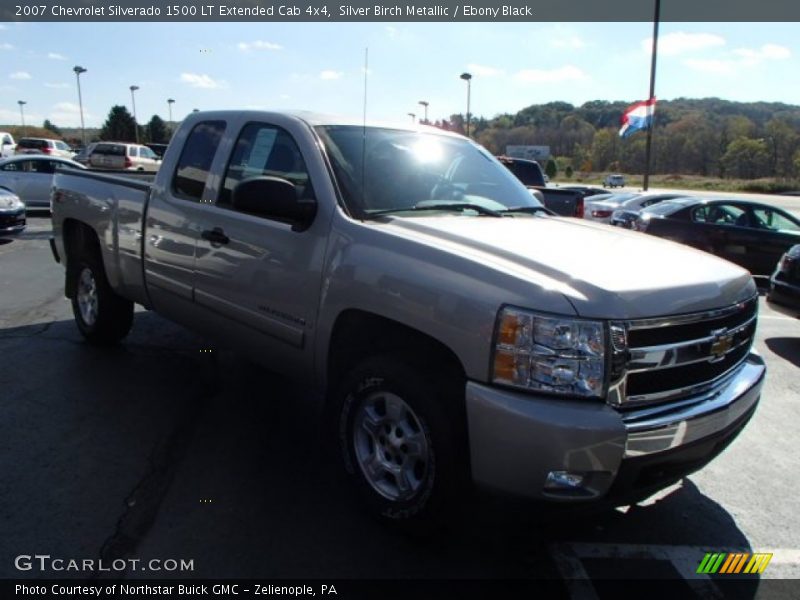 Silver Birch Metallic / Ebony Black 2007 Chevrolet Silverado 1500 LT Extended Cab 4x4