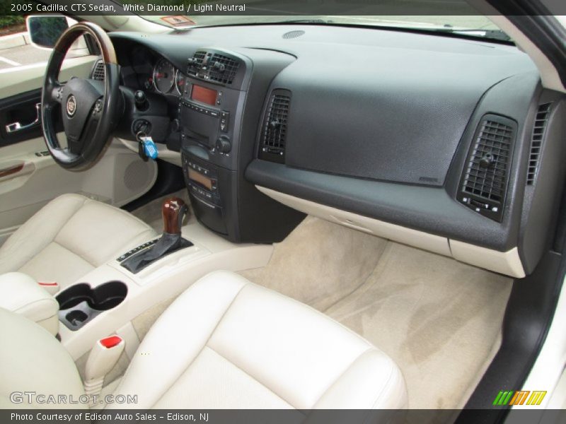 White Diamond / Light Neutral 2005 Cadillac CTS Sedan