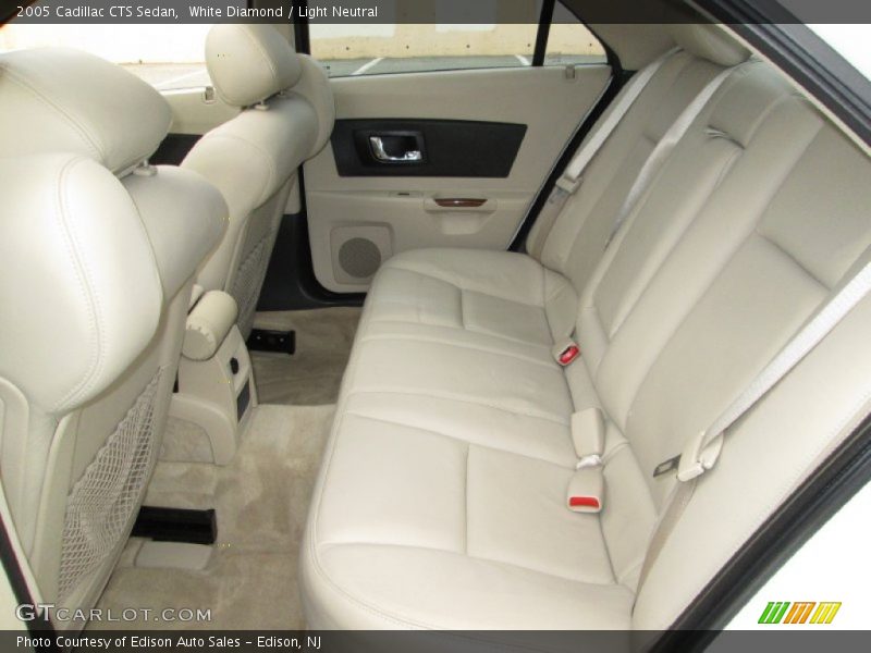 White Diamond / Light Neutral 2005 Cadillac CTS Sedan