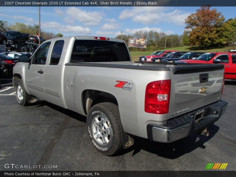 Silver Birch Metallic / Ebony Black 2007 Chevrolet Silverado 1500 LT Extended Cab 4x4