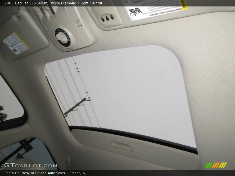 White Diamond / Light Neutral 2005 Cadillac CTS Sedan