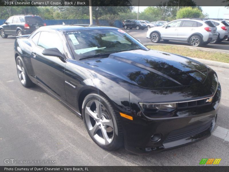 Front 3/4 View of 2014 Camaro LT Coupe