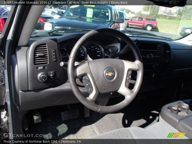 Silver Birch Metallic / Ebony Black 2007 Chevrolet Silverado 1500 LT Extended Cab 4x4