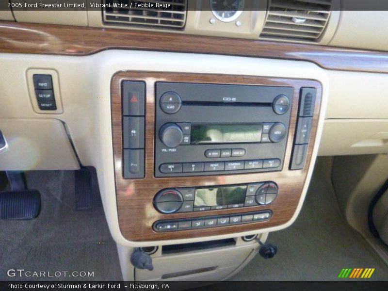 Vibrant White / Pebble Beige 2005 Ford Freestar Limited