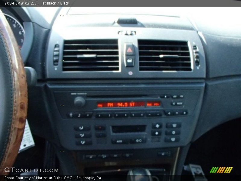 Jet Black / Black 2004 BMW X3 2.5i