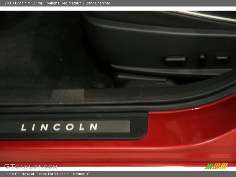 Sangria Red Metallic / Dark Charcoal 2010 Lincoln MKZ FWD