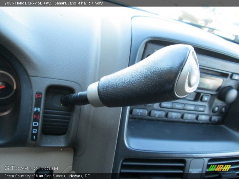 Sahara Sand Metallic / Ivory 2006 Honda CR-V SE 4WD