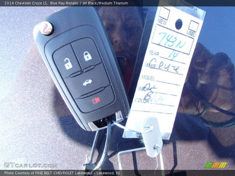 Blue Ray Metallic / Jet Black/Medium Titanium 2014 Chevrolet Cruze LS