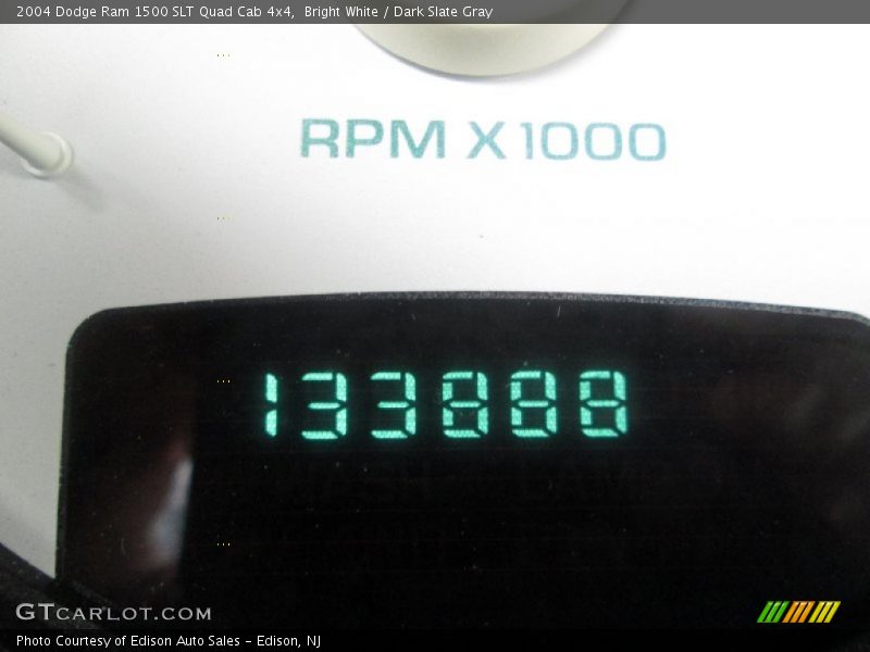 Bright White / Dark Slate Gray 2004 Dodge Ram 1500 SLT Quad Cab 4x4