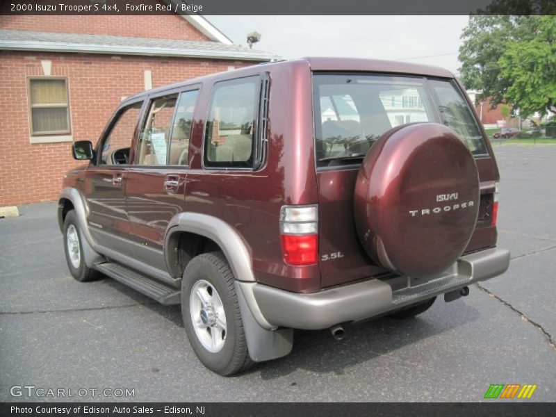 Foxfire Red / Beige 2000 Isuzu Trooper S 4x4