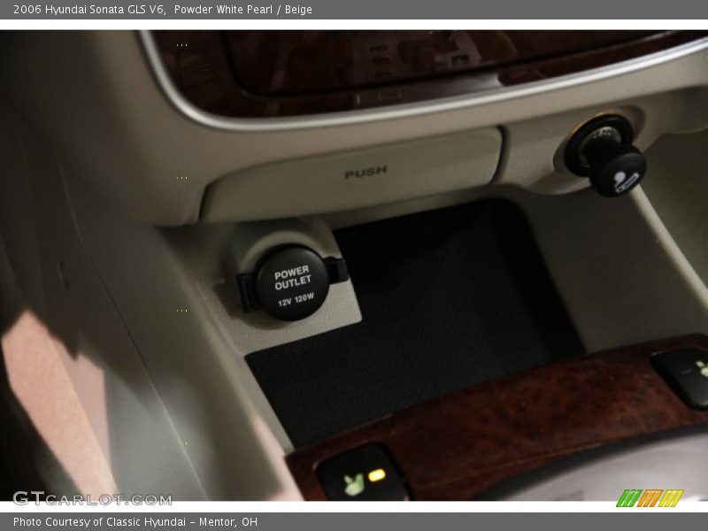 Powder White Pearl / Beige 2006 Hyundai Sonata GLS V6