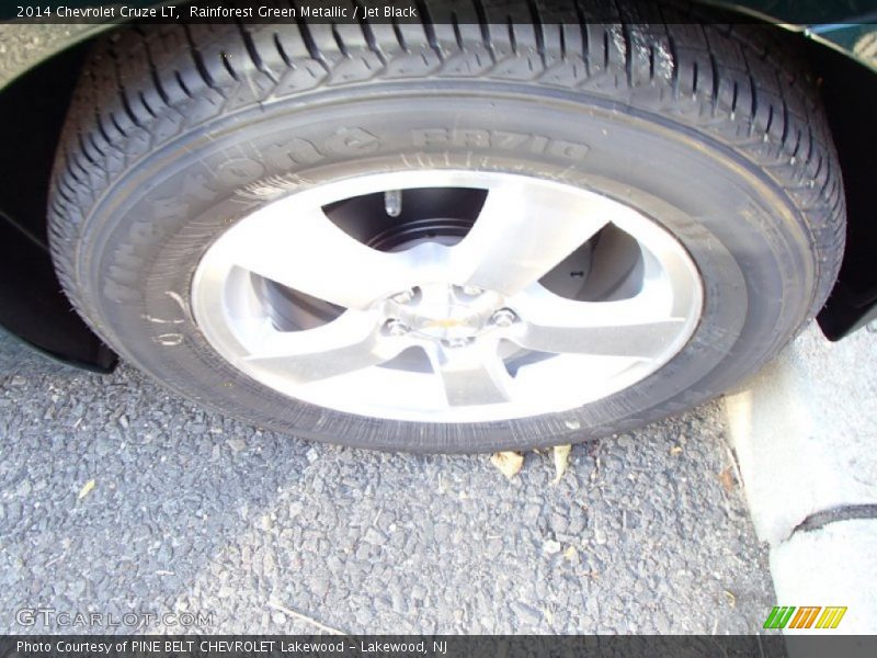 Rainforest Green Metallic / Jet Black 2014 Chevrolet Cruze LT