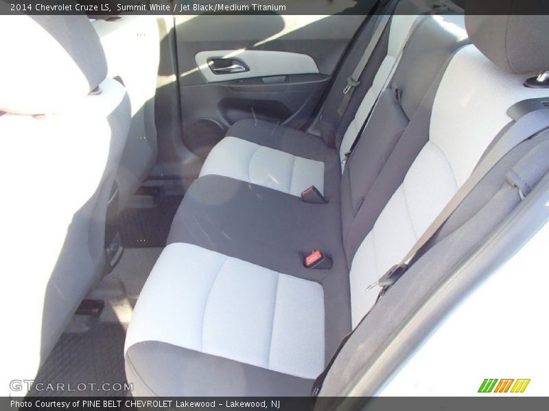 Summit White / Jet Black/Medium Titanium 2014 Chevrolet Cruze LS
