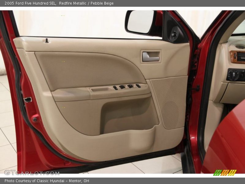 Redfire Metallic / Pebble Beige 2005 Ford Five Hundred SEL