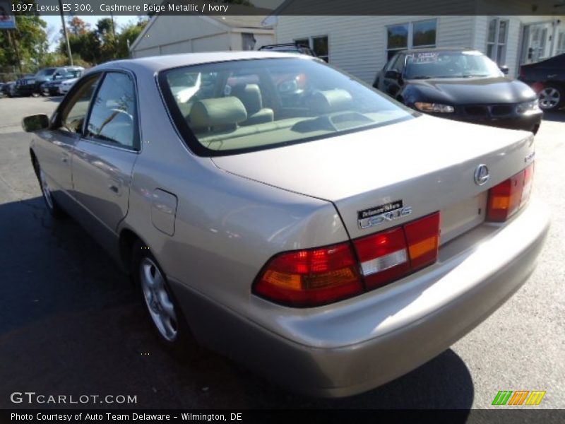 Cashmere Beige Metallic / Ivory 1997 Lexus ES 300