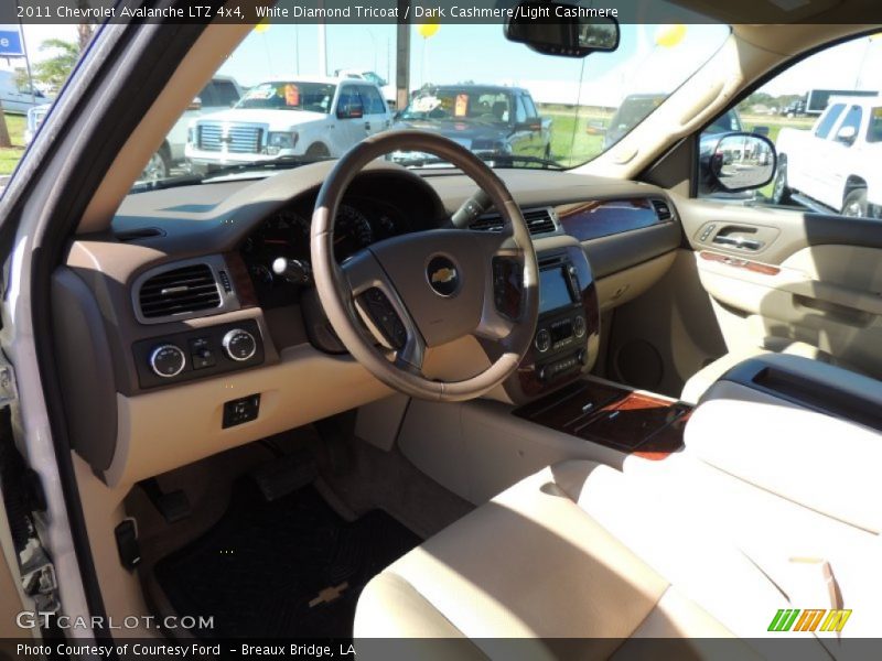 White Diamond Tricoat / Dark Cashmere/Light Cashmere 2011 Chevrolet Avalanche LTZ 4x4