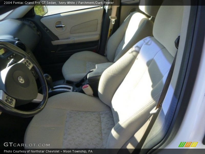 Ivory White / Parchment/Dark Pewter 2004 Pontiac Grand Prix GT Sedan