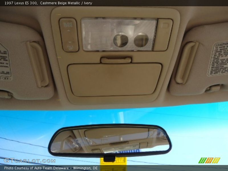 Cashmere Beige Metallic / Ivory 1997 Lexus ES 300