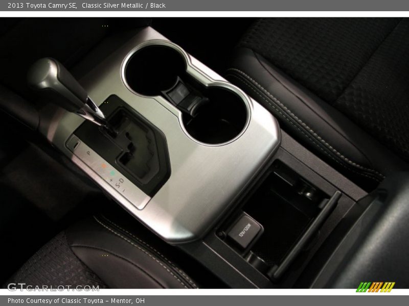 Classic Silver Metallic / Black 2013 Toyota Camry SE