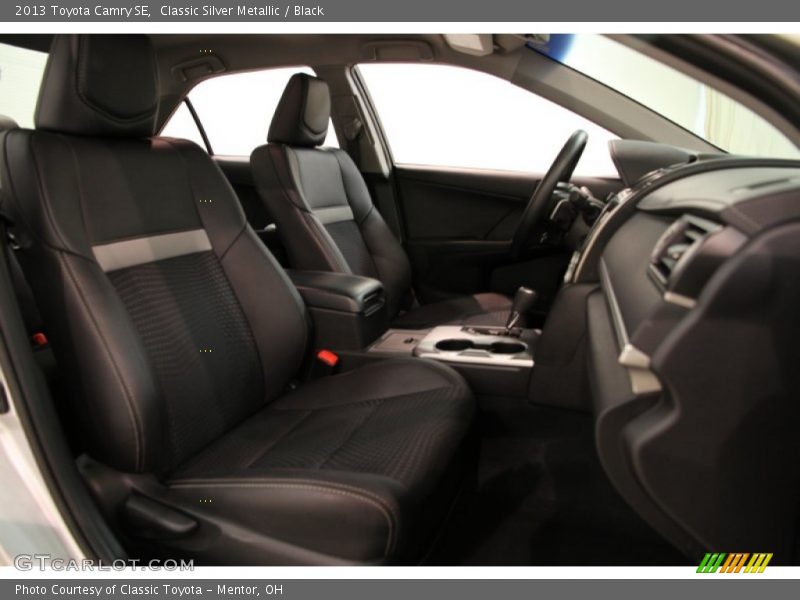 Classic Silver Metallic / Black 2013 Toyota Camry SE