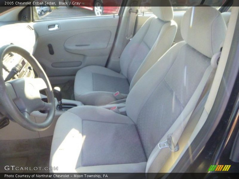 Black / Gray 2005 Chevrolet Cobalt Sedan
