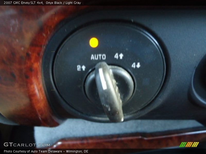 Onyx Black / Light Gray 2007 GMC Envoy SLT 4x4